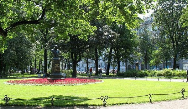 Александровский сад