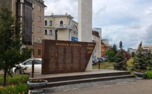 Аллея Славы в Казани: Память и История на Петербургской