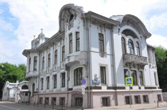 Богемная Москва: увлекательная прогулка по Патриаршим