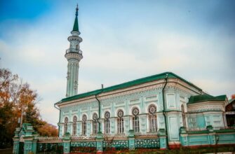 Азимовская мечеть в Казани: архитектурное чудо и духовный центр