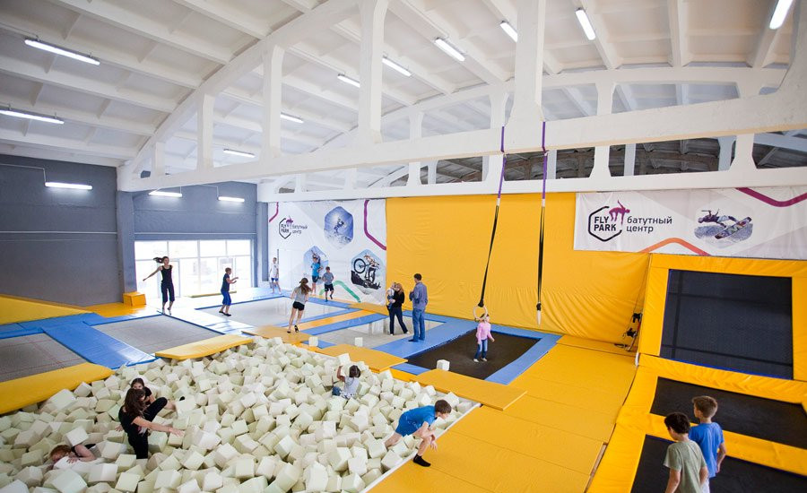 Батутный центр «FLY PARK»