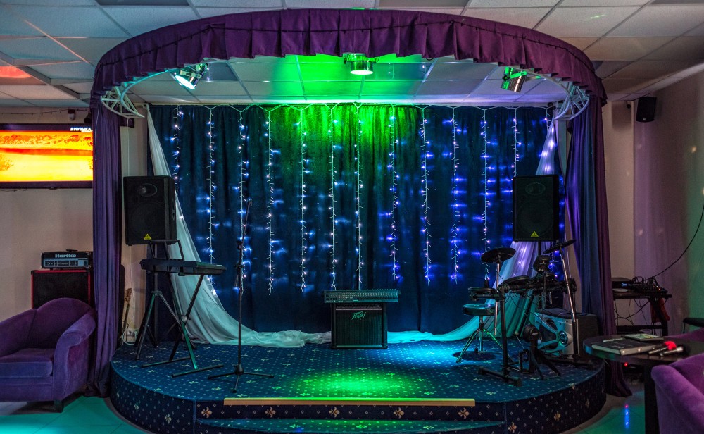 Биллис Бенд центр / Billy`s Band centre