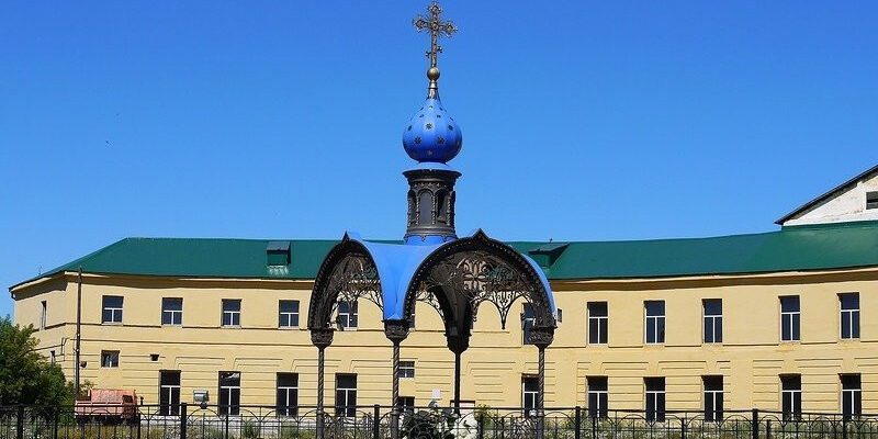 Часовня на месте обретения Казанской иконы Божьей Матери