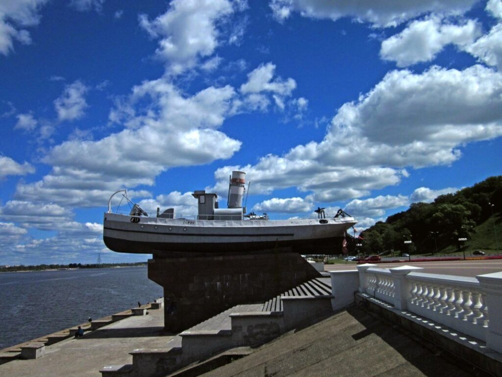 Чкаловская лестница