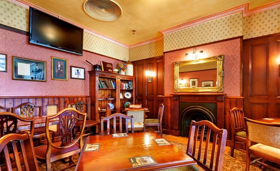 Черчилль паб / Churchill`s pub