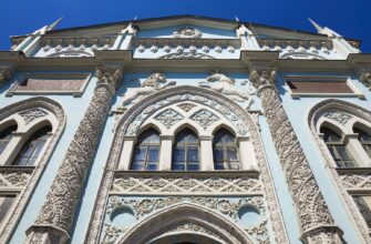 Семейная экскурсия-квест «В поисках льва и единорога»