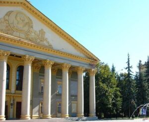 Дворец культуры имени Максима Горького: культурный центр Новосибирска