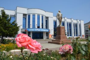Дворец культуры железнодорожников в Краснодаре: культурный центр для всех