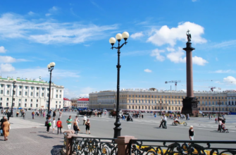 Дворцовая площадь — сердце Санкт-Петербурга