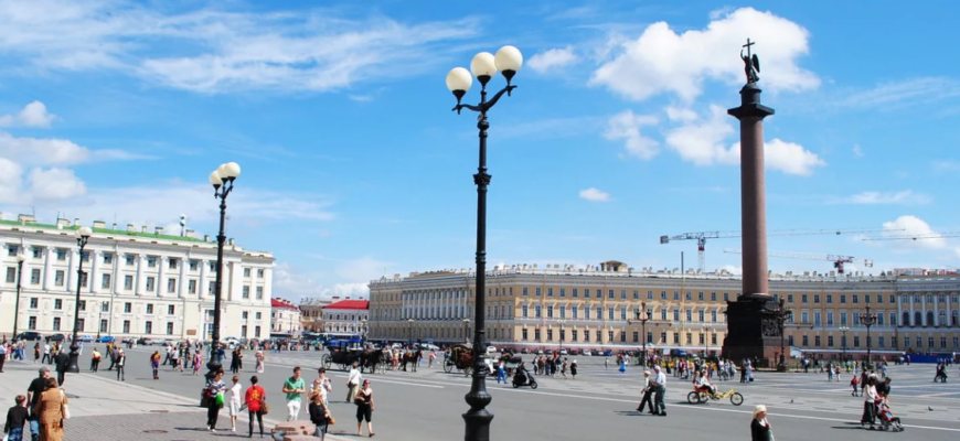 Дворцовая площадь