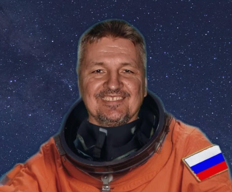 Александр