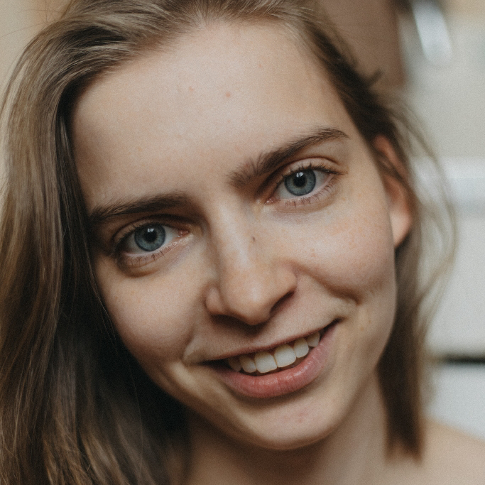 Анжела