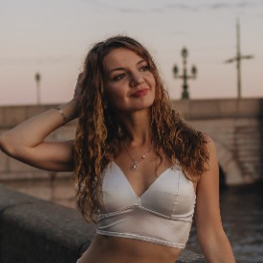 Алина