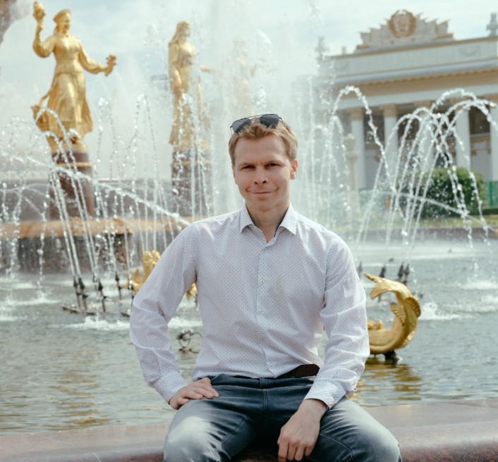Александр
