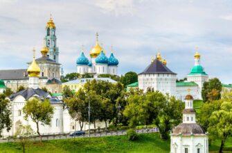 Гремячий ключ и святыни Сергия Радонежского — из Москвы