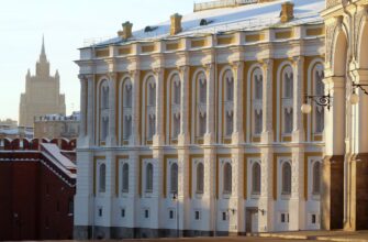 Групповая экскурсия в Оружейную палату (билеты включены)