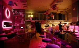 Хэпи Энд Бар энд Китчен / Happy End Bar & Kitchen — фото 3