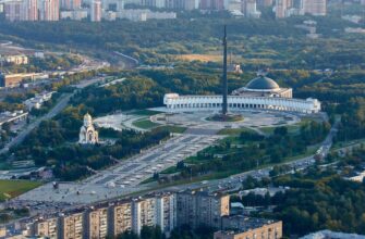Храмы и памятники парка Победы
