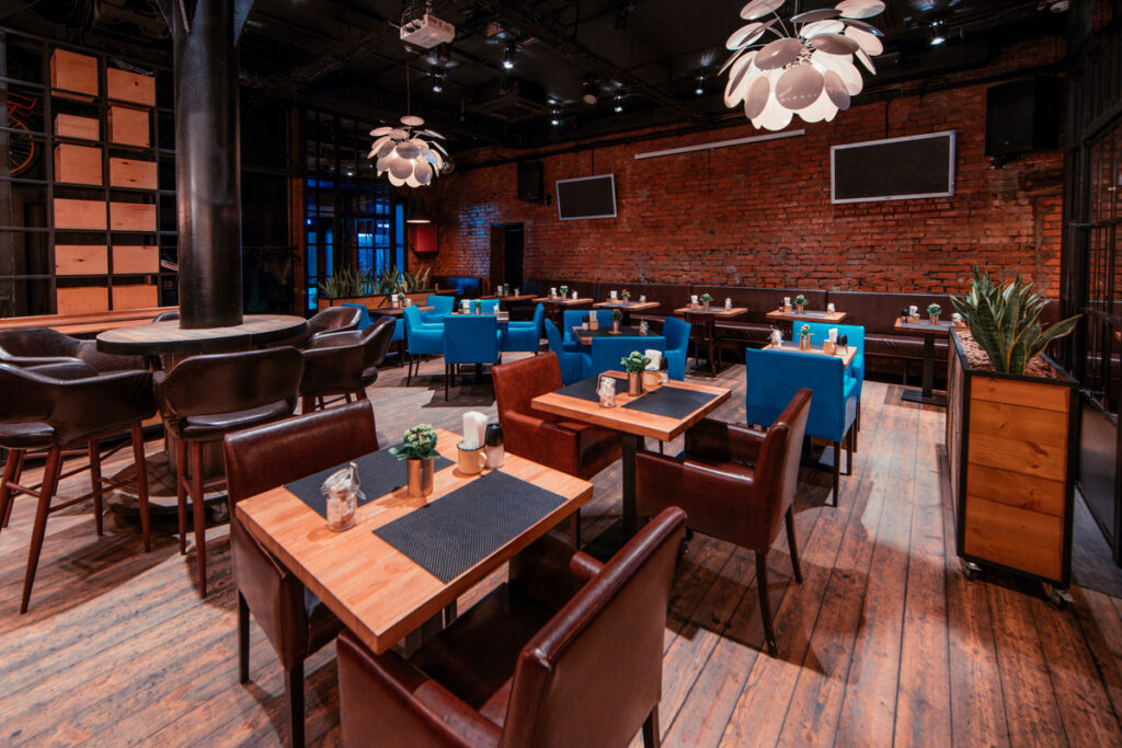 Искра Бар / Iskra Bar