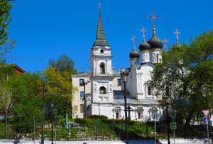Ивановская горка — исторический холм и культурный уголок в центре Москвы