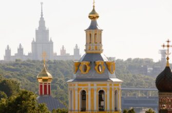 Изразцовые чудеса столицы: по храмам Москвы
