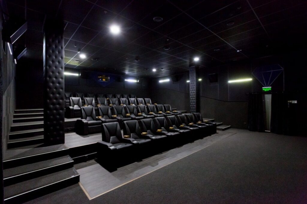 Кинотеатр «Silver Сinema»