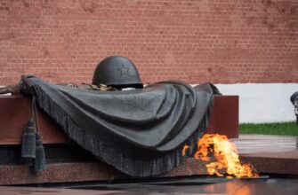 Красная площадь и Ленин, Сталин, Мавзолей: аудиогид с посещением кремлёвской усыпальницы