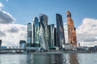 Круговая прогулка на люксовом теплоходе по Москве-реке
