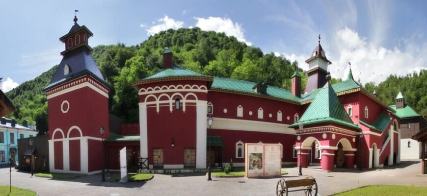 Культурно-этнографический центр «Моя Россия»