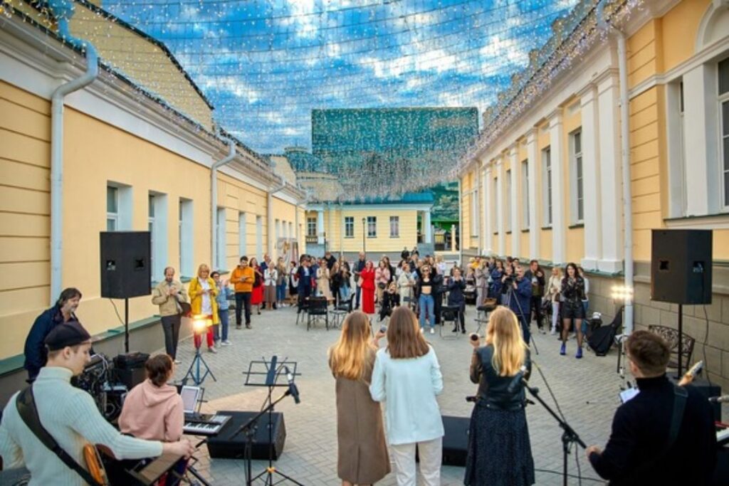 Культурно-выставочный комплекс «Синара Центр»
