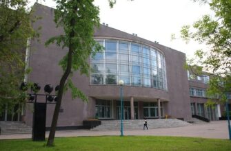 Культурный центр ЗИЛ: современное пространство искусства и творчества в Москве