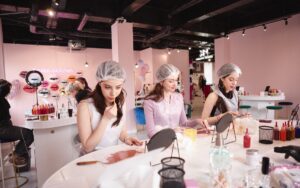 MAKEUP KITCHEN — лаборатория персонализированной косметики в Москве
