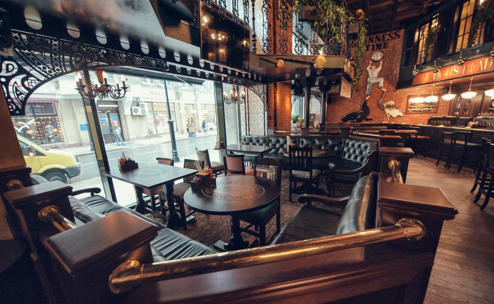 Лайонс Хэд Паб / Lion's Head Pub