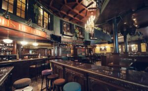 Лайонс Хэд Паб / Lion's Head Pub — фото 5