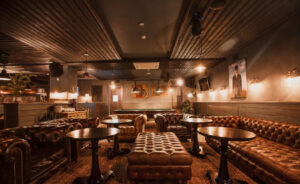 Lounge-bar «The Snob» в Казани: уют и стиль в центре города