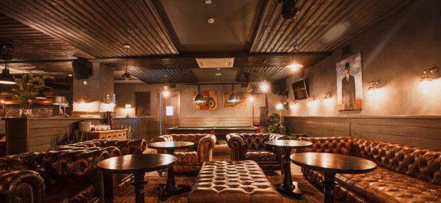 Lounge-bar «The Snob»