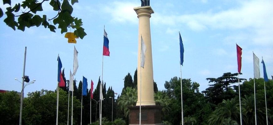 Монумент Михаила-Архангела