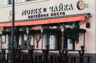 Бар Моряк и Чайка на Пятницкой: круглосуточный европейский стритфуд и живая музыка