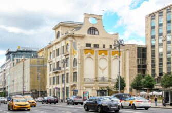 Дом переехал: как в Москве передвигали здания