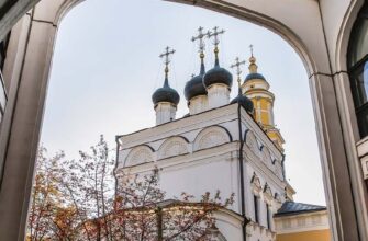 Музей-храм Святителя Николая в Толмачах: история и духовное наследие Москвы