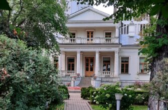 Приют муз на Волхонке: художники, коллекционеры, меценаты
