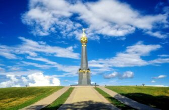 На поле Бородинском…