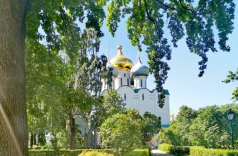 Новодевичий монастырь: прогулка сквозь века