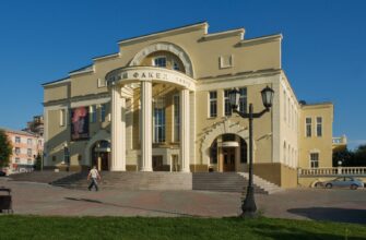 Новосибирский академический драматический театр «Красный факел»: уникальная атмосфера Новосибирска