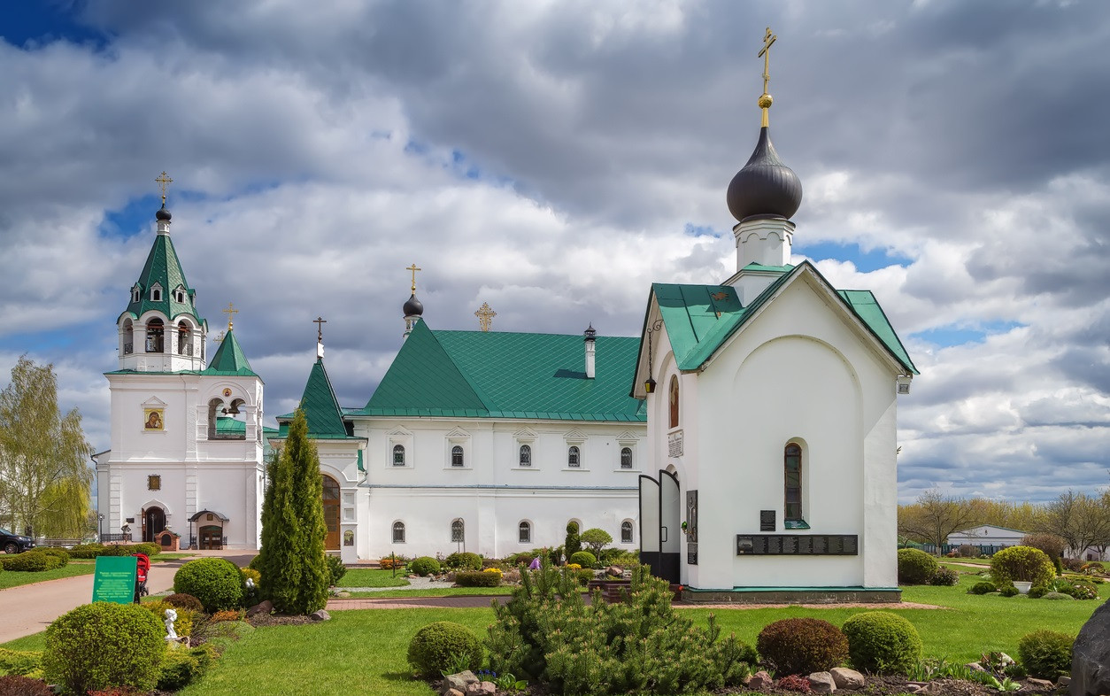 Из Нижнего Новгорода — в славный Муром и село Карачарово!