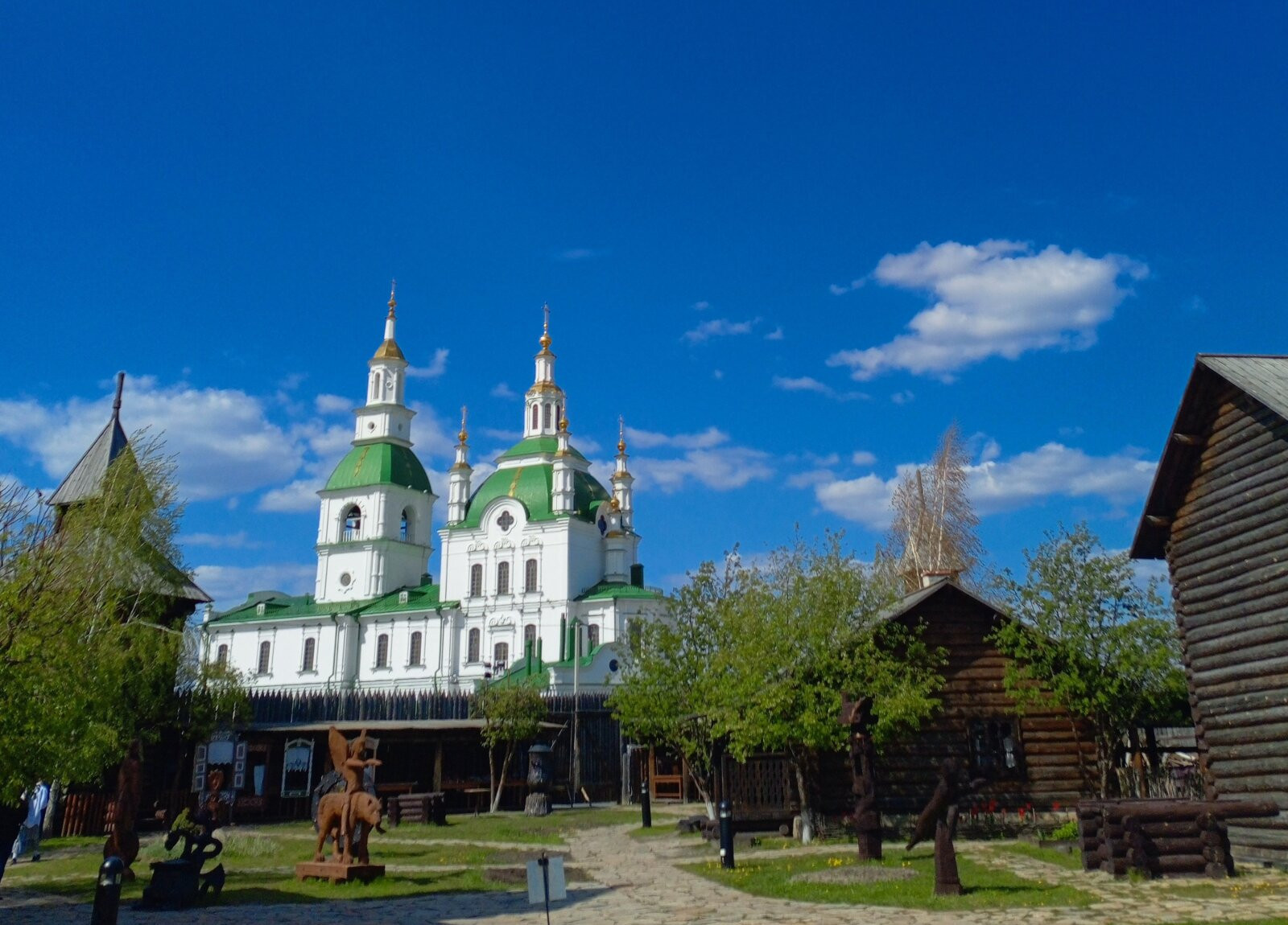 В Ялуторовск — из Тюмени
