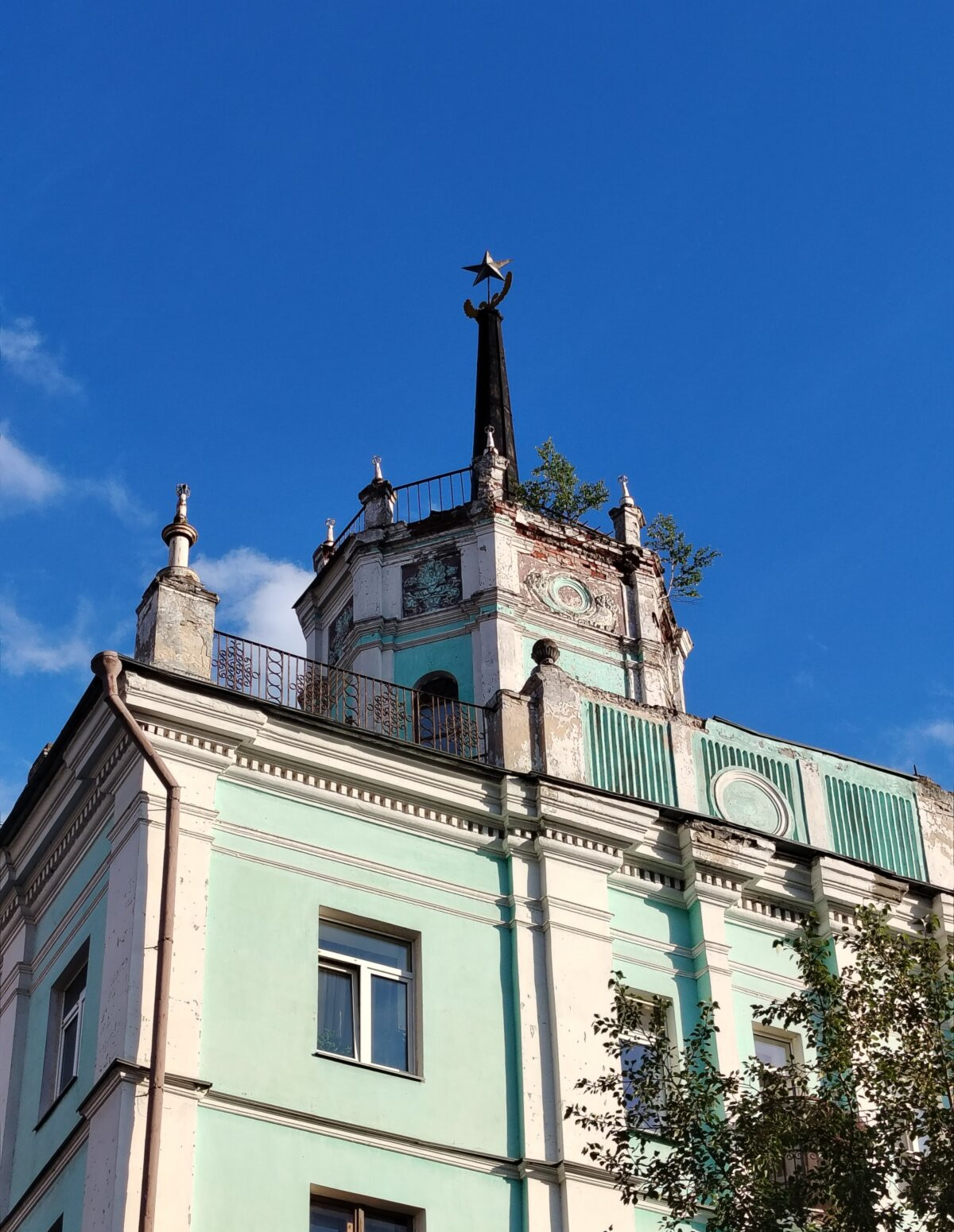 Под «Весёлой козой»: по следам Всероссийской выставки 1896 года (18+)