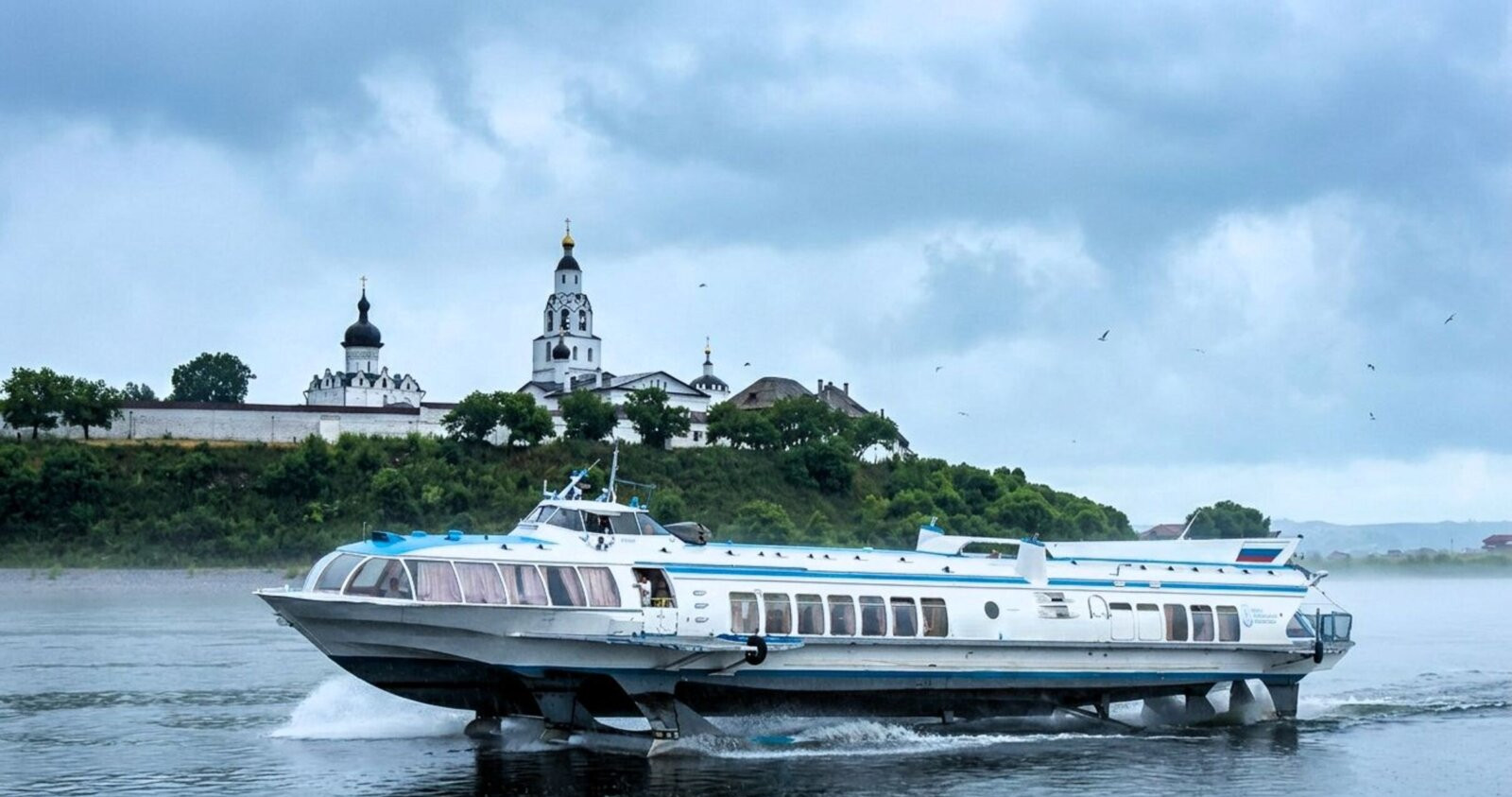 Свияжск в своём темпе: билеты на метеор и аудиогид по городу