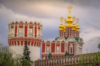Экскурсия по Новодевичьему монастырю в мини-группе