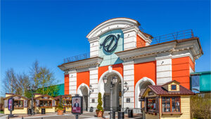 Outlet Village Пулково — шопинг в Санкт-Петербурге с мировыми брендами